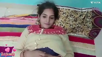 Desi women get fucked by YouTube blogger in hotel, Indian girl has sex with boyfriend