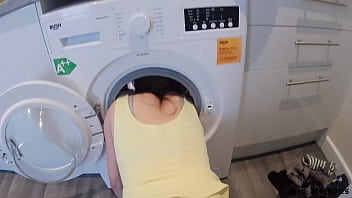 Natural tits European sister gets saved from a washing machine by stepbro