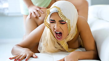 Persuading my hijabi partner to engage in sexual activity despite cultural restrictions